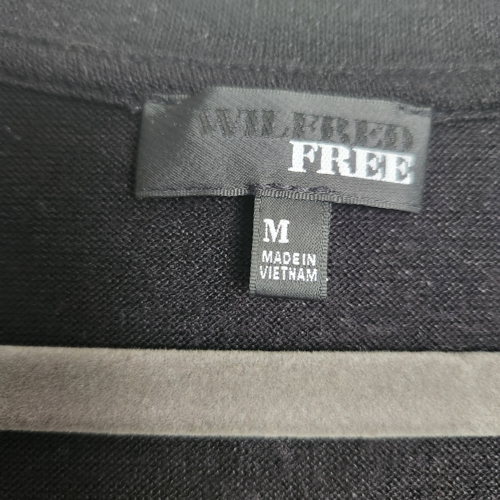 Aritzia Wilfred Lisiere Midi Stretch Knit Longsleeve Dress - Picture 2 of 2
